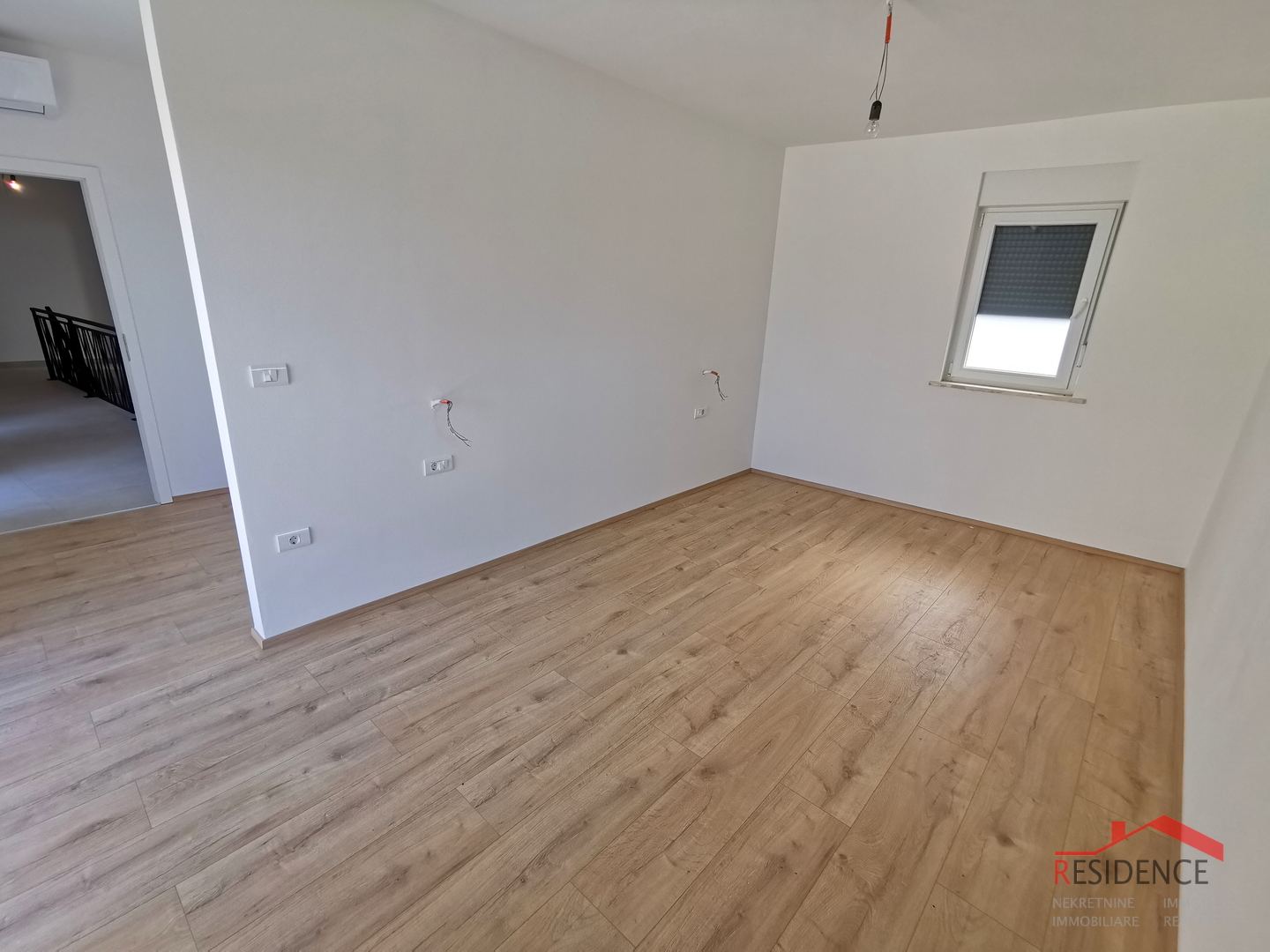 Ližnjan, modern duplex house with swimming pool