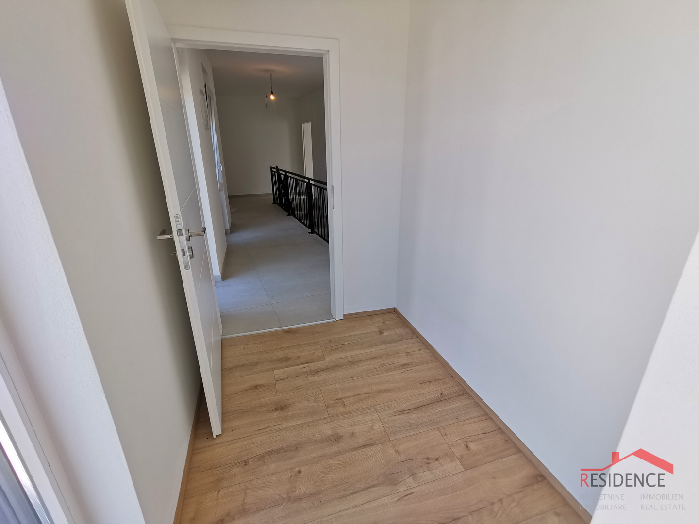 Ližnjan, modern duplex house with swimming pool