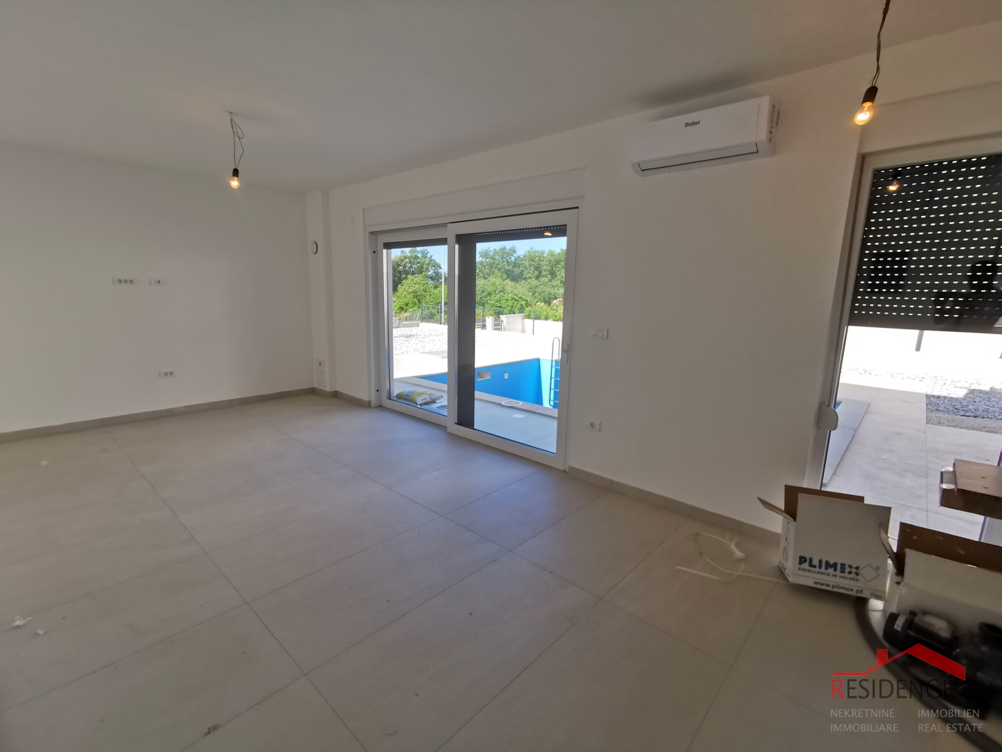 Ližnjan, modern duplex house with swimming pool