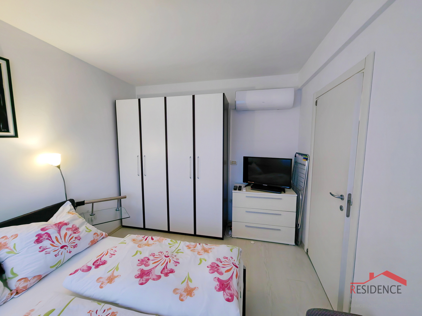 Medulin – Beautiful apartment first row to the sea