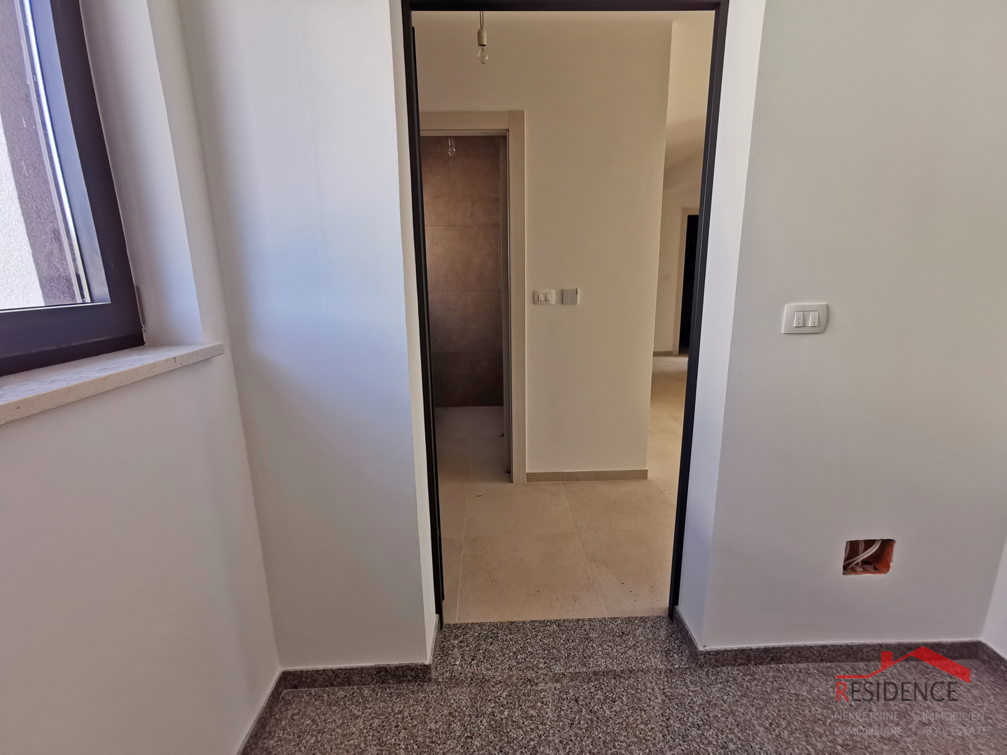 Medulin, novogradnja, stan na 1. katu, 3 spavaće sobe