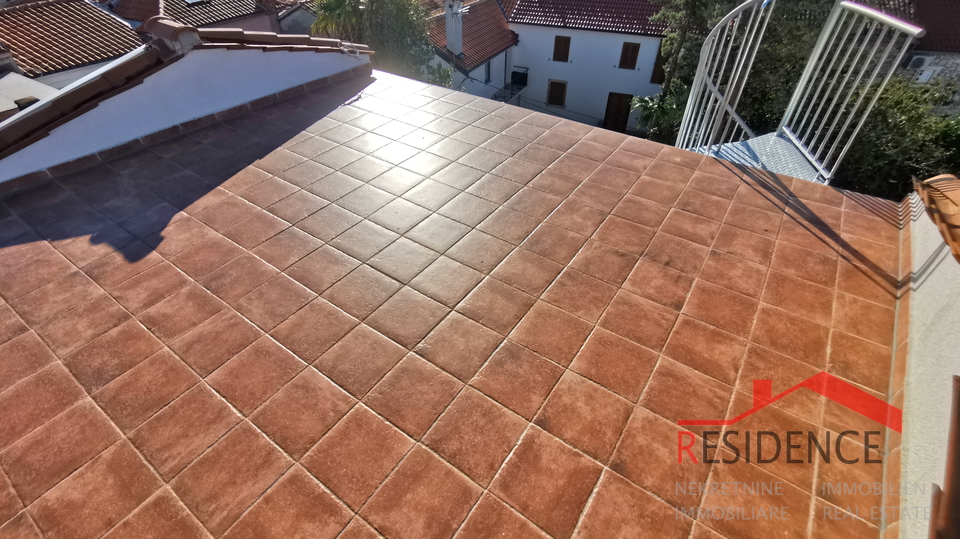 Medulin&comma; Center&comma; house with 2 apartments&comma; garden&comma; sea view