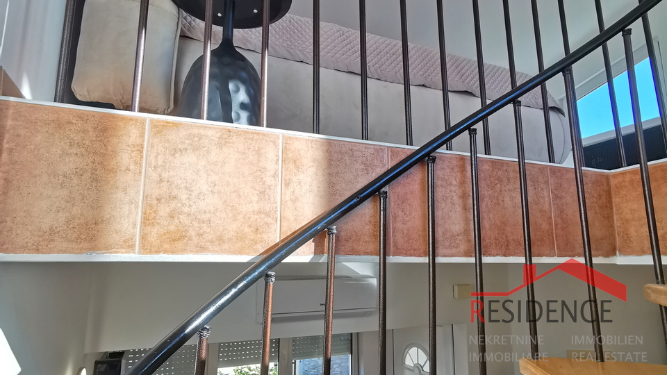 Medulin&comma; Center&comma; house with 2 apartments&comma; garden&comma; sea view