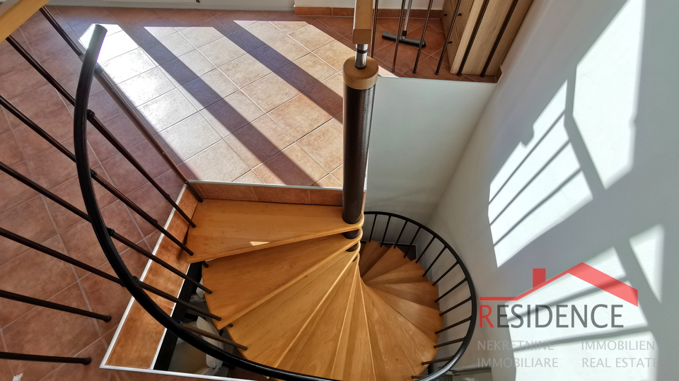 Medulin&comma; Center&comma; house with 2 apartments&comma; garden&comma; sea view