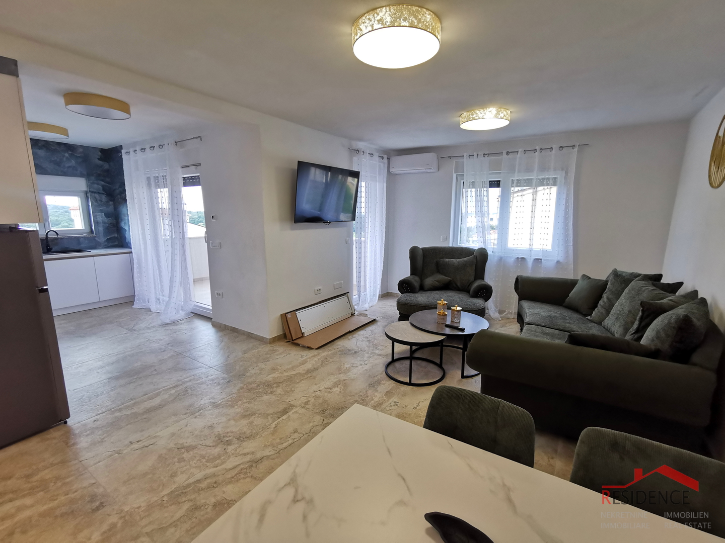 Medulin, detached house with 3 apartments, sea view