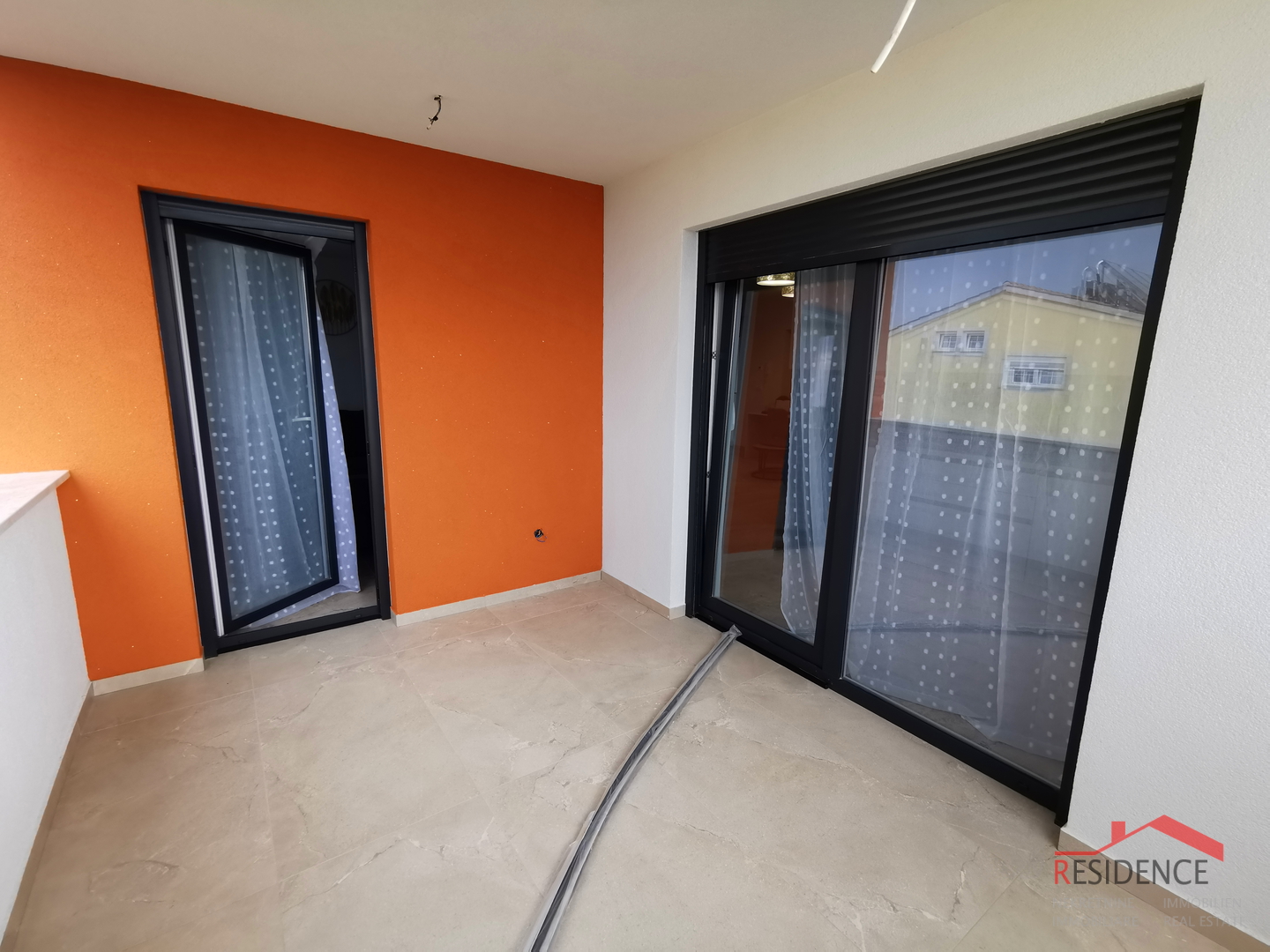 Medulin, detached house with 3 apartments, sea view