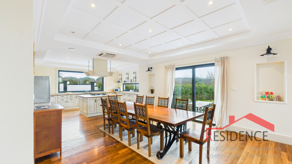 Banjole&comma; luxury villa with a swimming pool&comma; near by sea and Marina