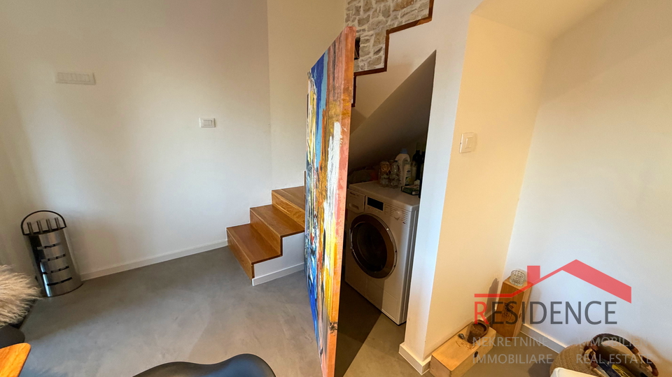 Peroj, Reihenhaus aus Stein, Exklusivverkauf