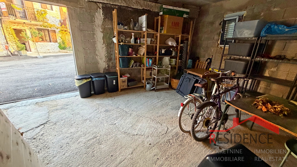 Peroj, Reihenhaus aus Stein, Exklusivverkauf