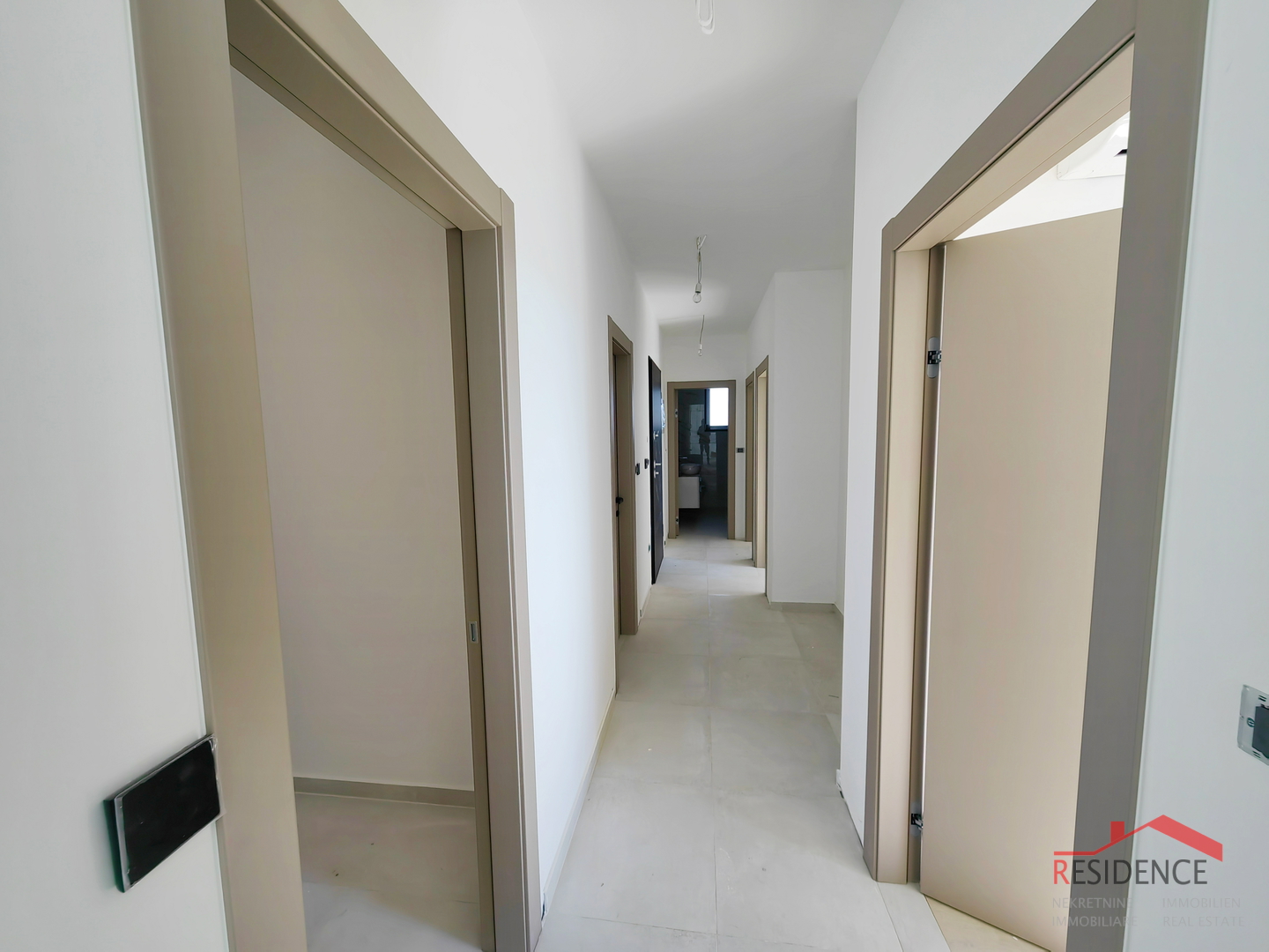 Pješčana uvala, new first-floor apartment with sea view