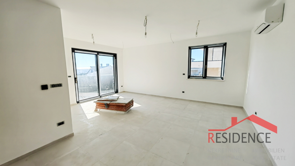 Pje&scaron;&ccaron;ana uvala&comma; novi stan na 1&period; katu s pogledom na more