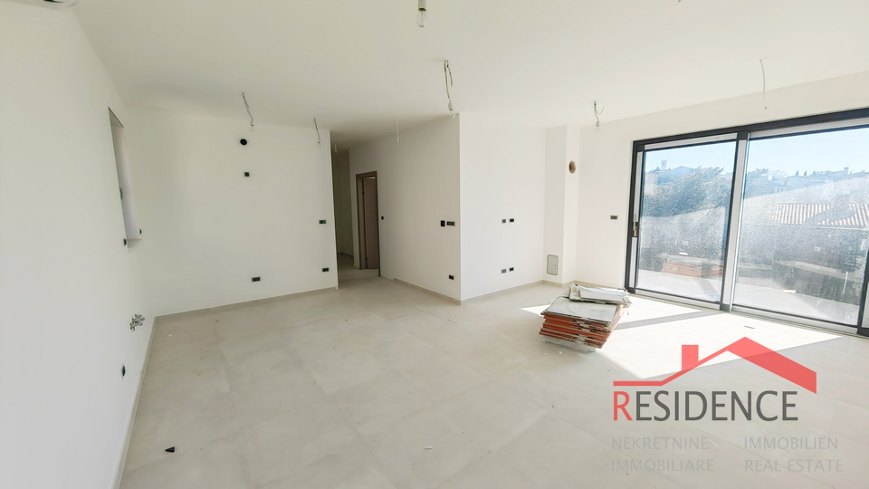 Pje&scaron;&ccaron;ana uvala&comma; novi stan na 1&period; katu s pogledom na more