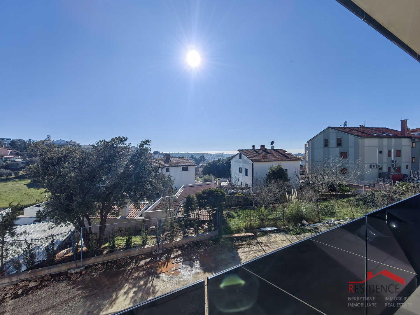 Pješčana uvala, new first-floor apartment with sea view