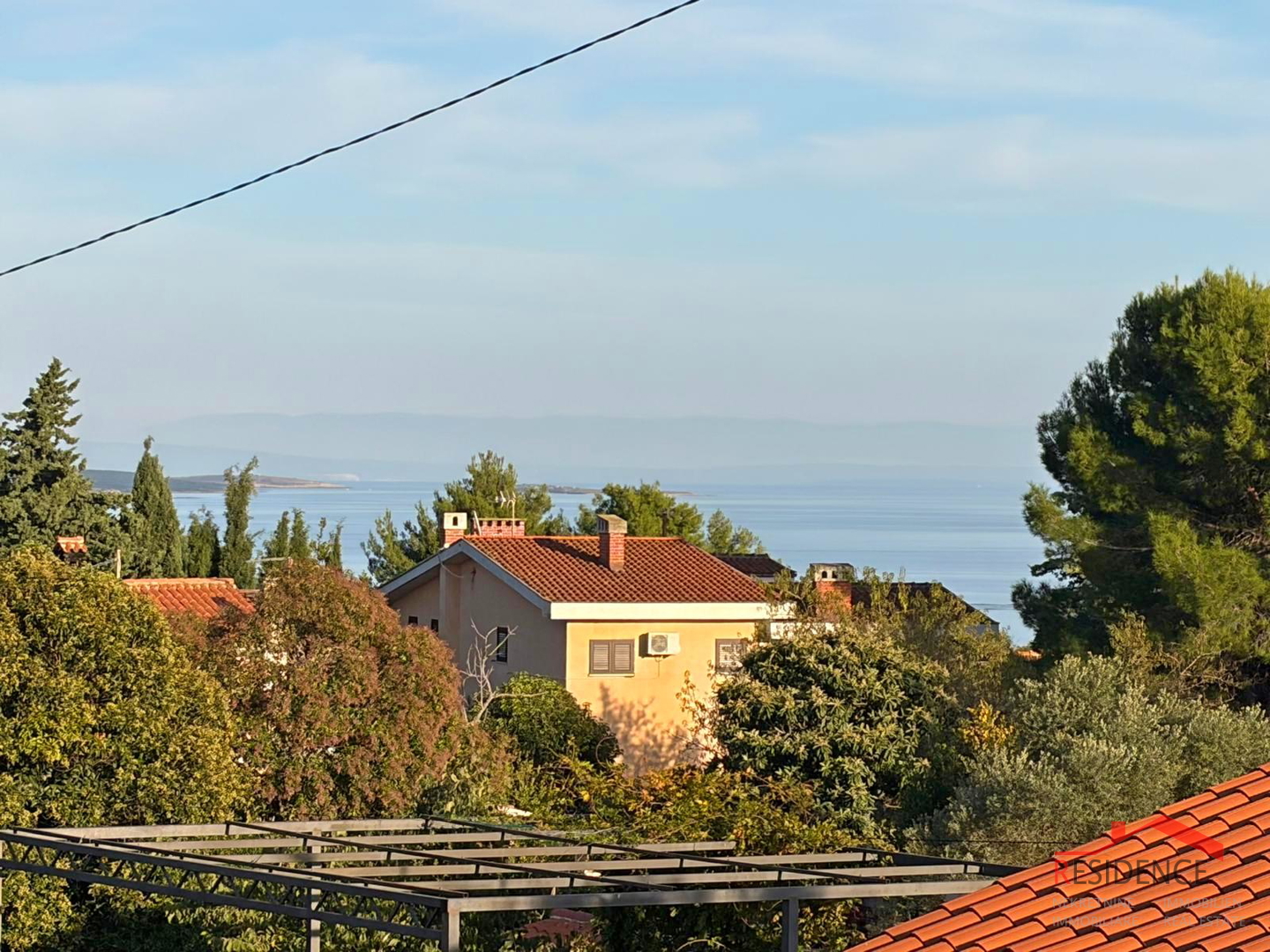 Premantura, 2 samostojeće kuće u roh bau fazi, pogled na more