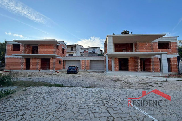 Premantura, 2 detached houses in the Roh Bau, sea view