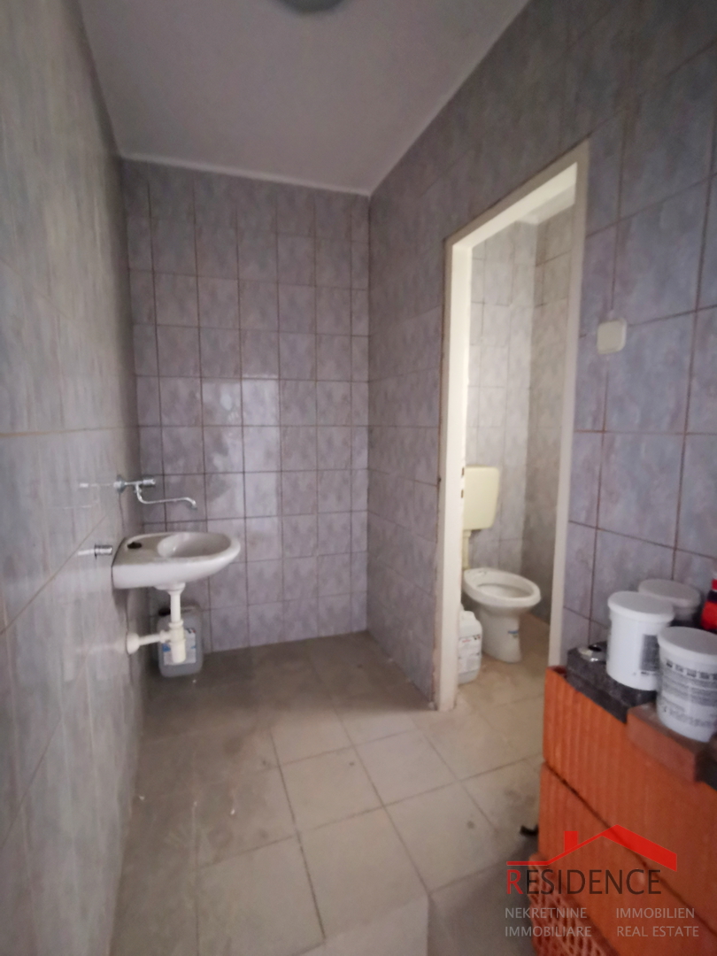 Pula, Zentrum, Gewerbeimmobilie