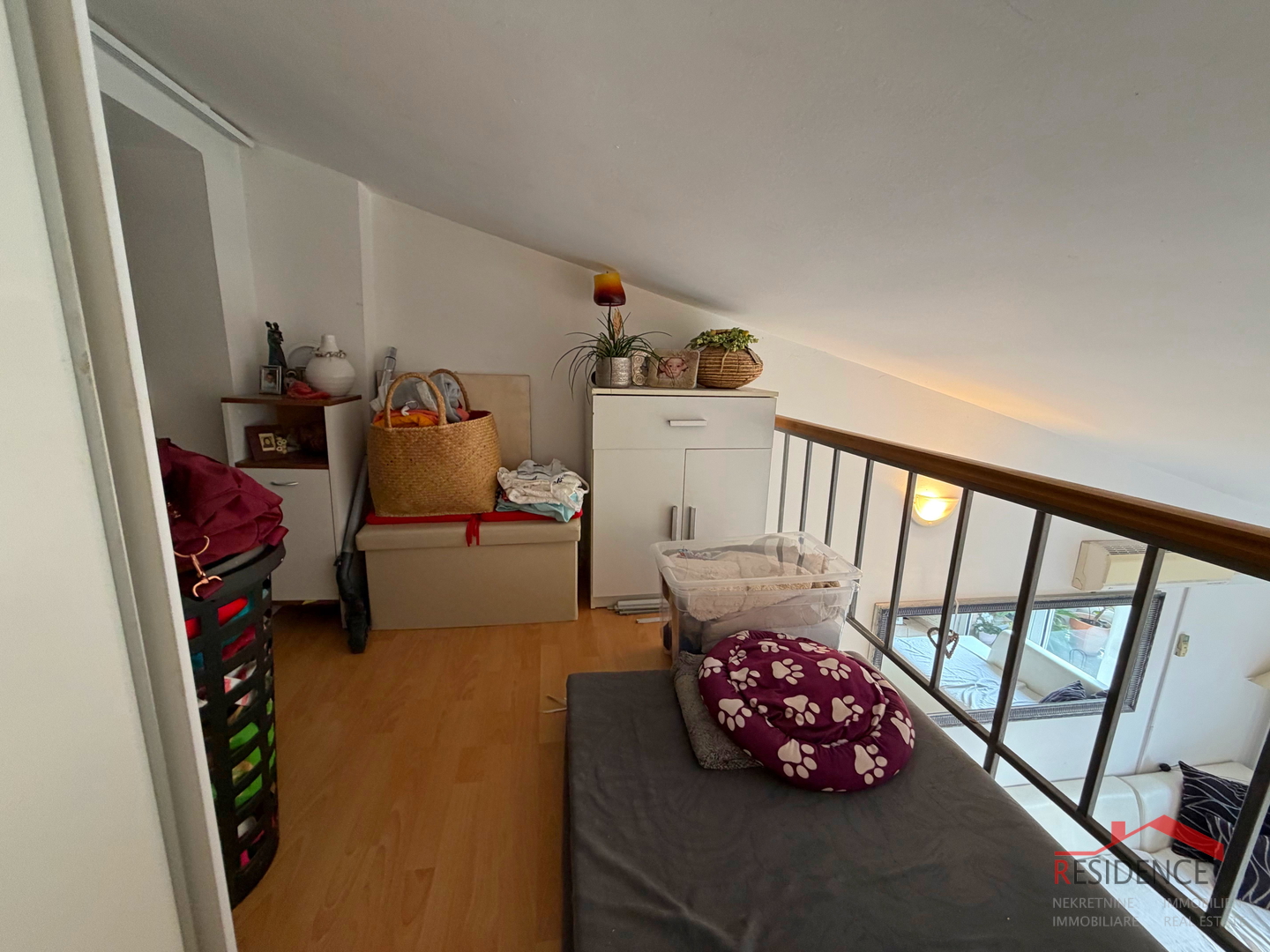 Pula, Gregovica, Wohnung im 2. Stock, 2 Schlafzimmer