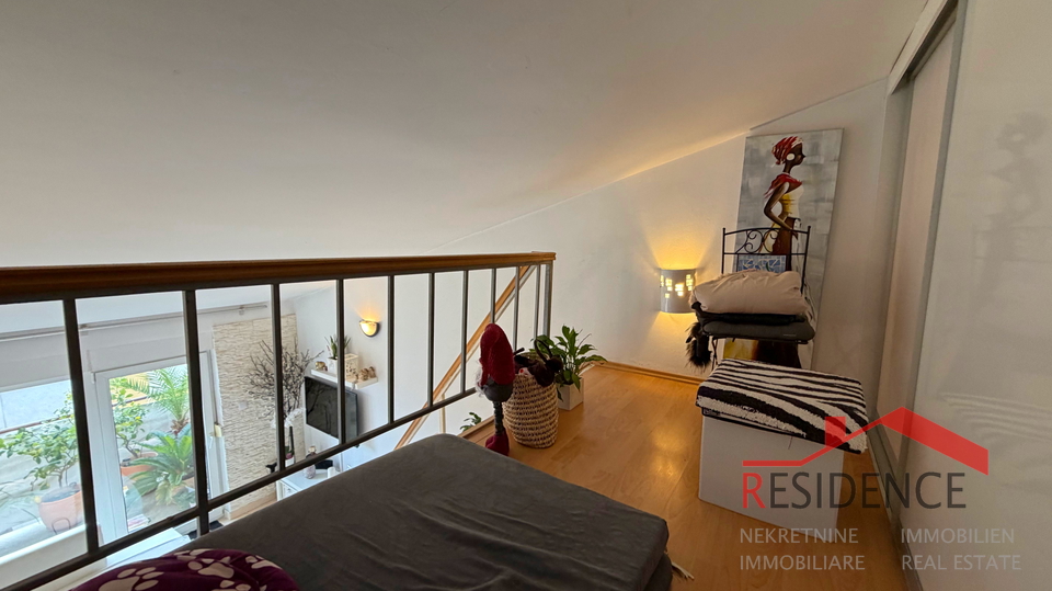 Pula&comma; Gregovica&comma; stan na 2&period; katu&comma; 2 ss