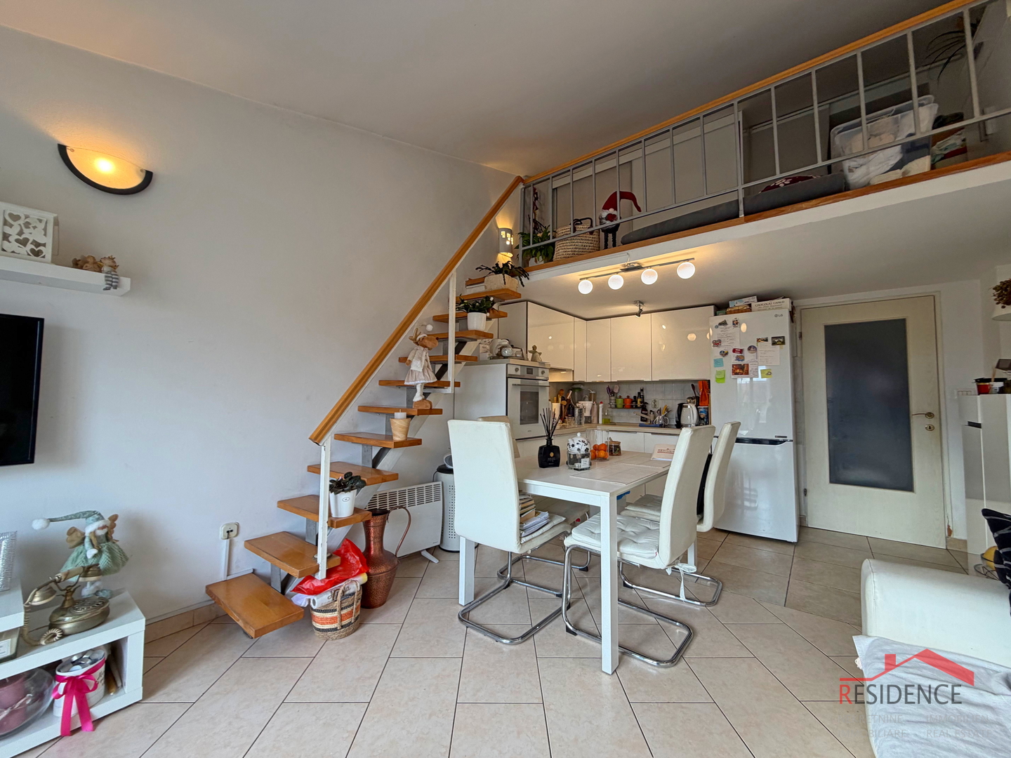 Pula, Gregovica, Wohnung im 2. Stock, 2 Schlafzimmer