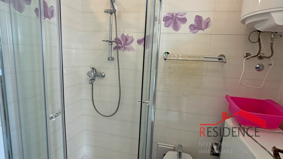 Pola&comma; Ka&scaron;tanjer&comma; appartamento al 2&deg; piano