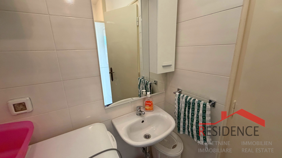 Pola&comma; Ka&scaron;tanjer&comma; appartamento al 2&deg; piano