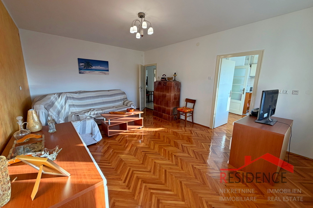 Pola, Kaštanjer, appartamento al 2° piano