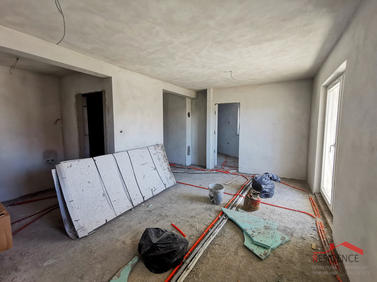 PULA- KAŠTANJER, STAN NA PRVOM KATU, NOVOGRADNJA