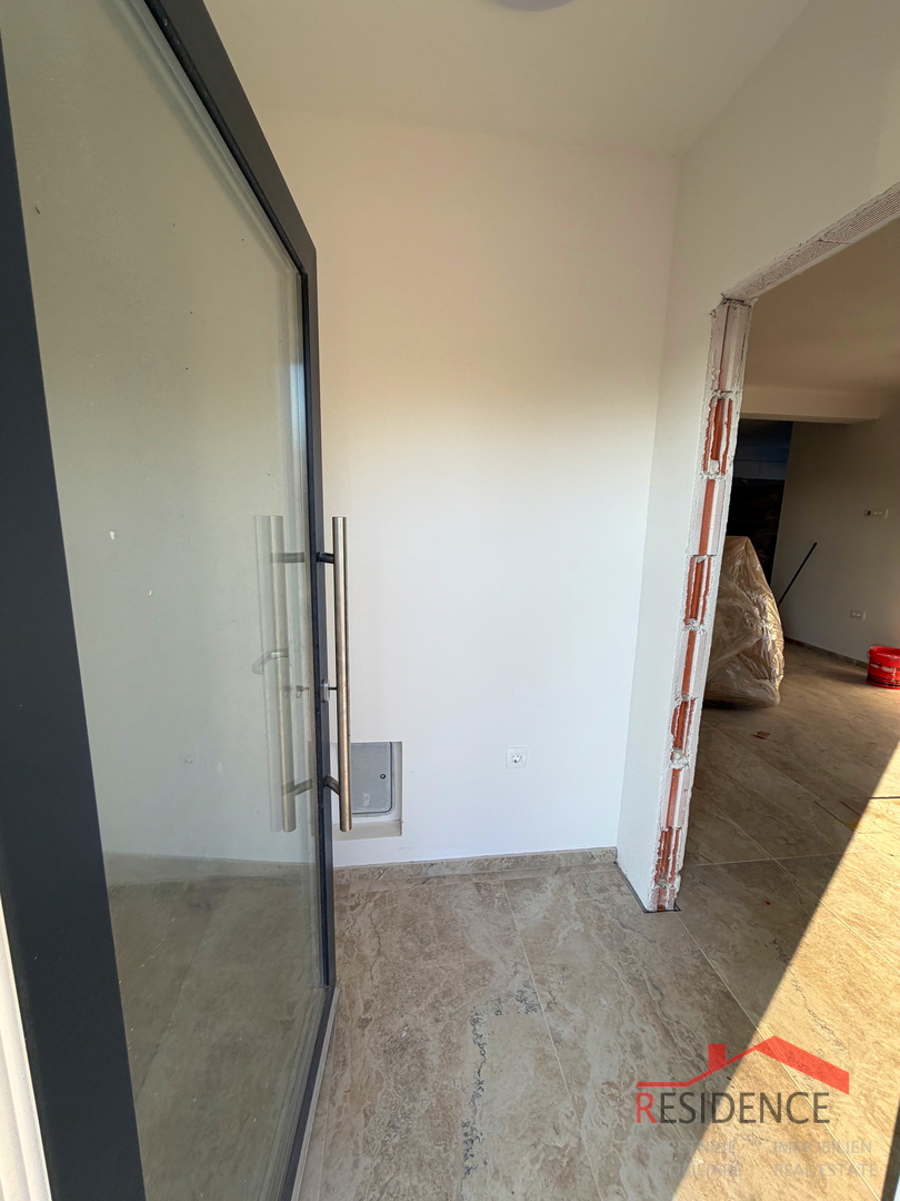 Pula, Loborika-okolica, duplex kuća s bazenom