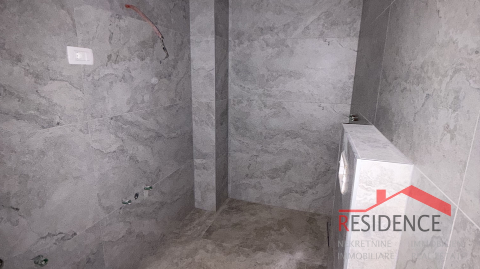 Pula, Loborika-okolica, dvojna hiša z bazenom