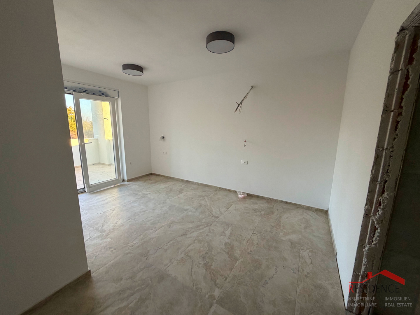 Pula, Loborika-okolica, duplex kuća s bazenom