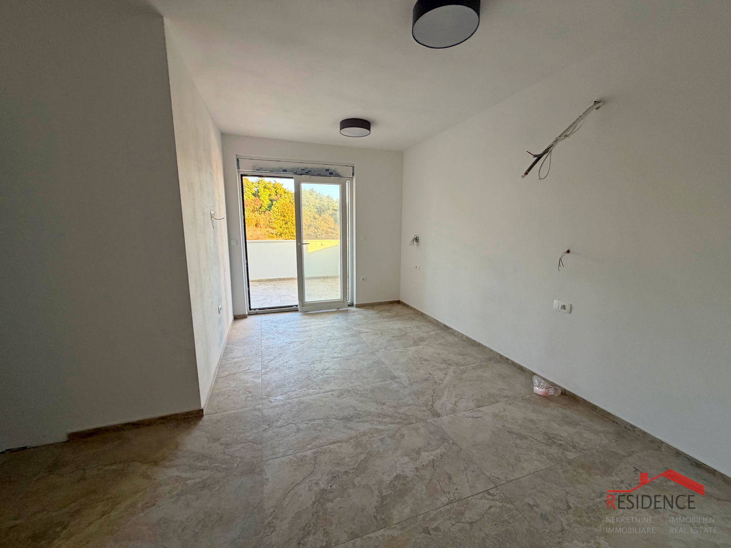 Pula, Loborika-okolica, duplex kuća s bazenom