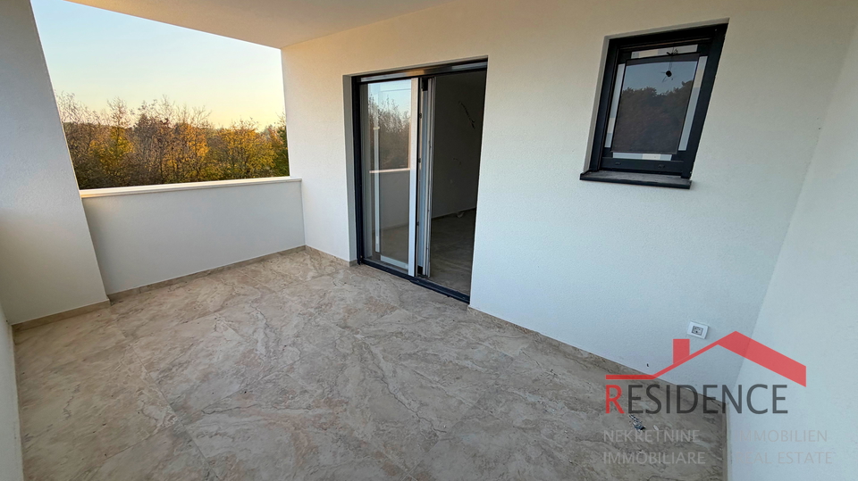 Pula, Loborika-okolica, dvojna hiša z bazenom