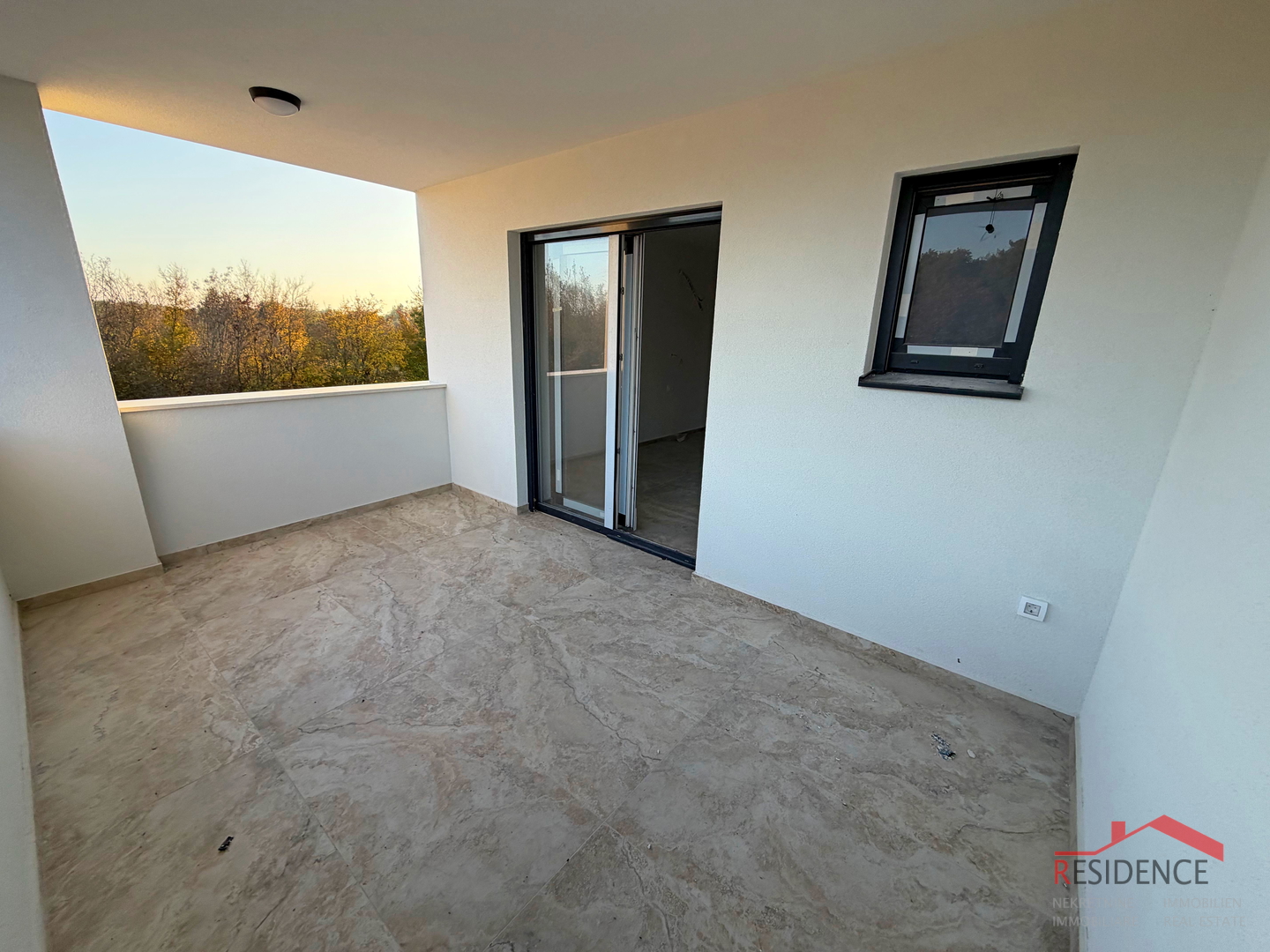 Pula, Loborika-okolica, duplex kuća s bazenom