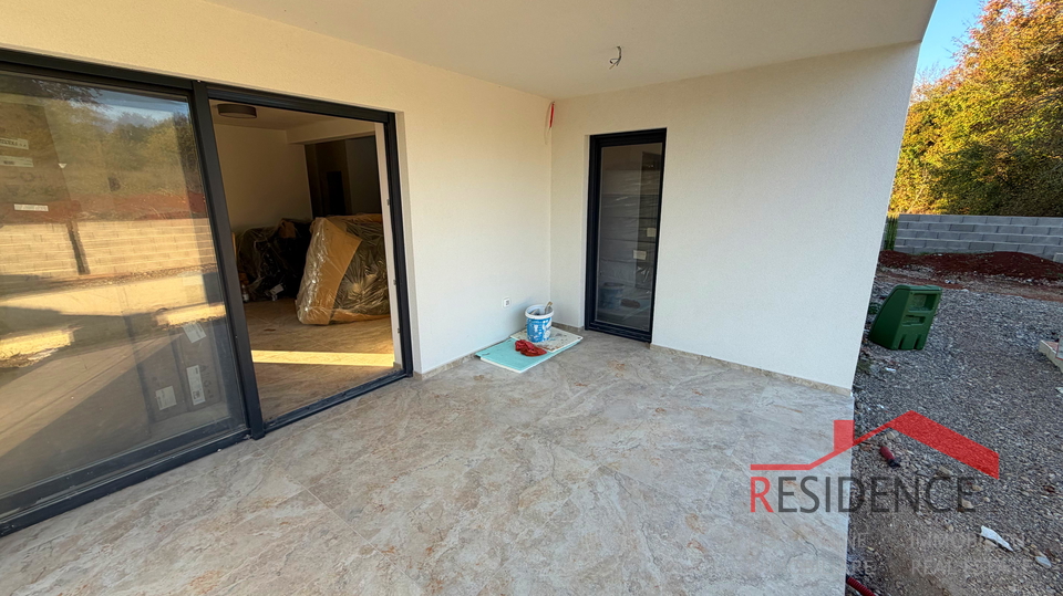 Pula, Loborika-okolica, dvojna hiša z bazenom