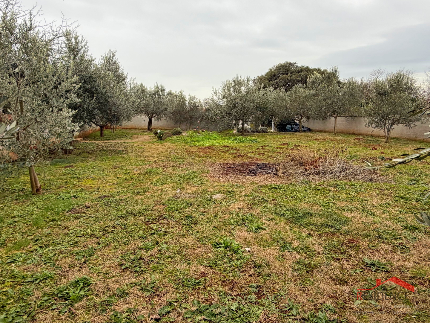 Pula, Monte Šerpo-Komunal, građevinsko zemljište