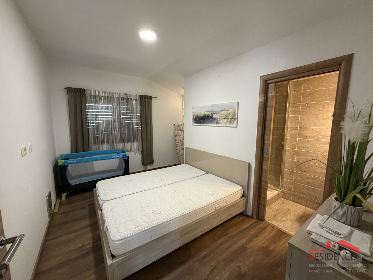 Šikići, single-family house with swimming pool, Exclusive sale