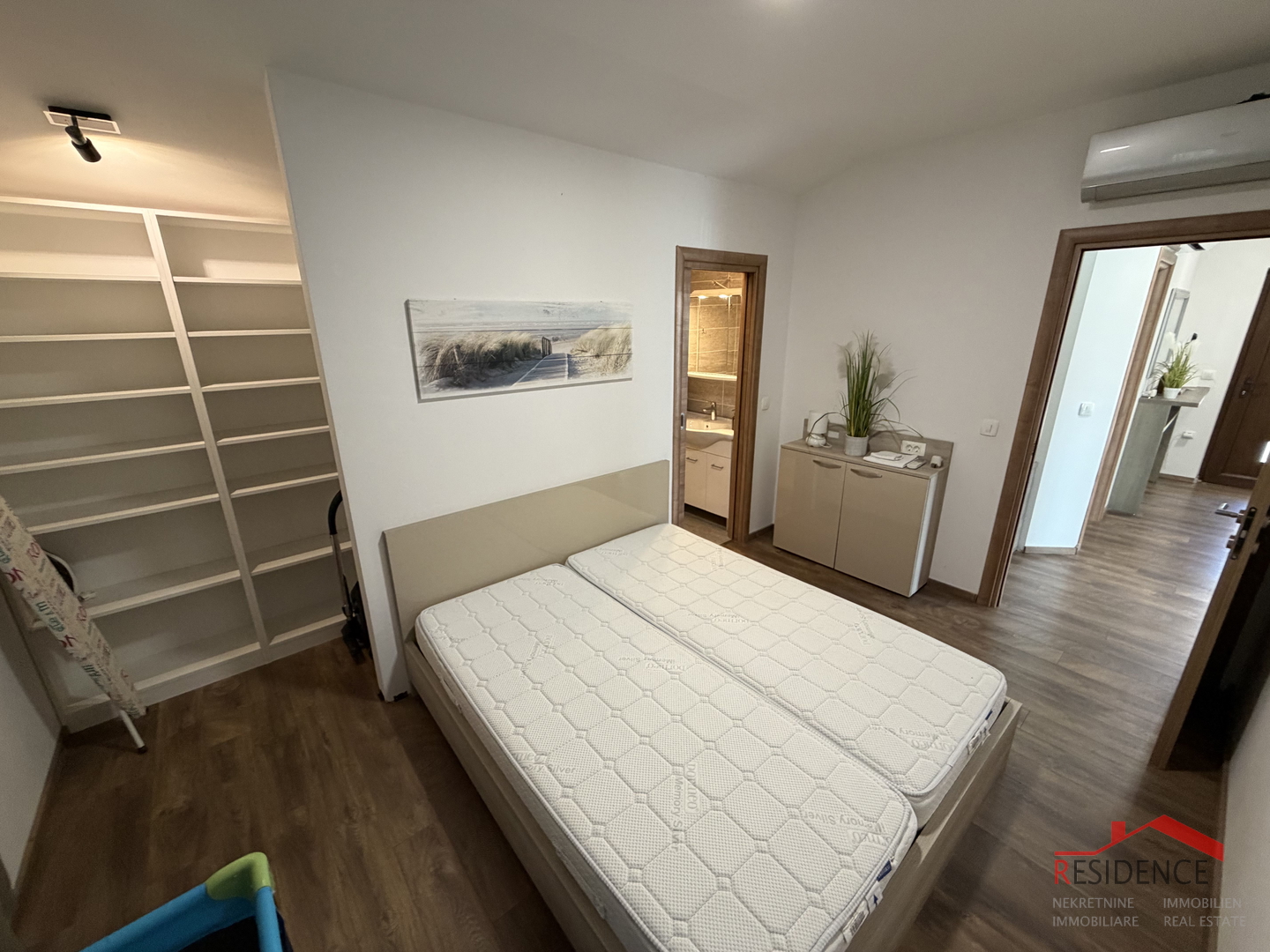 Šikići, single-family house with swimming pool, Exclusive sale