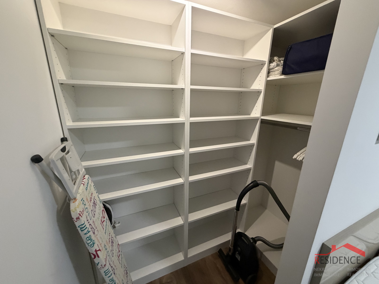 Šikići, single-family house with swimming pool, Exclusive sale