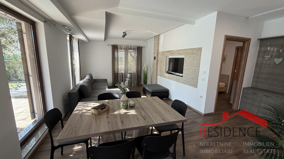 Šikići, Einfamilienhaus mit Swimmingpool, Exklusivverkauf