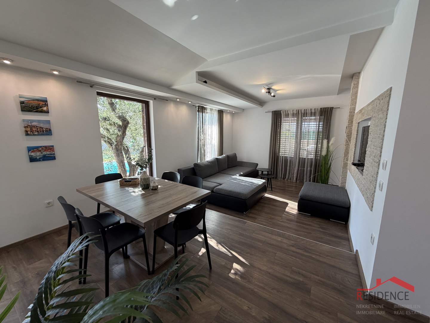 Šikići, single-family house with swimming pool, Exclusive sale