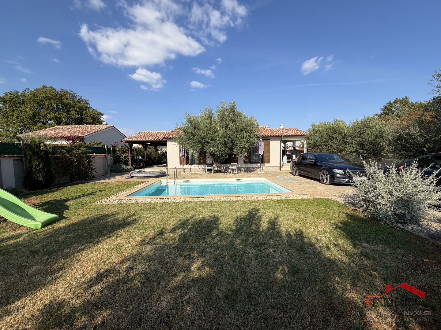 Šikići, single-family house with swimming pool, Exclusive sale