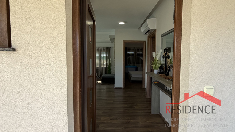 Šikići, Einfamilienhaus mit Swimmingpool, Exklusivverkauf