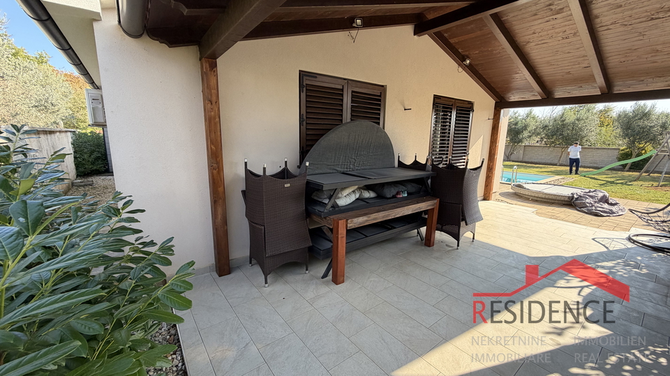 Šikići, Einfamilienhaus mit Swimmingpool, Exklusivverkauf