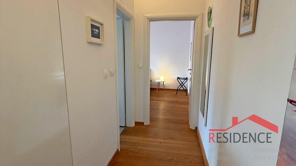 &Scaron;tinjan&comma; 1&period; Stock&comma; 2 Schlafzimmer&comma; 2 Parkpl&auml;tze