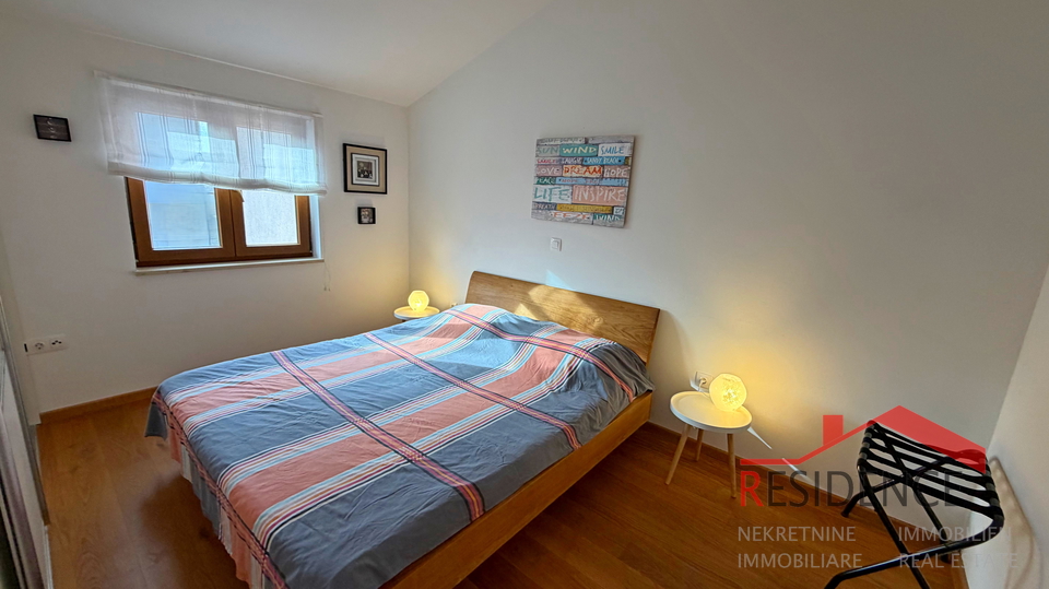 &Scaron;tinjan&comma; 1&period; Stock&comma; 2 Schlafzimmer&comma; 2 Parkpl&auml;tze