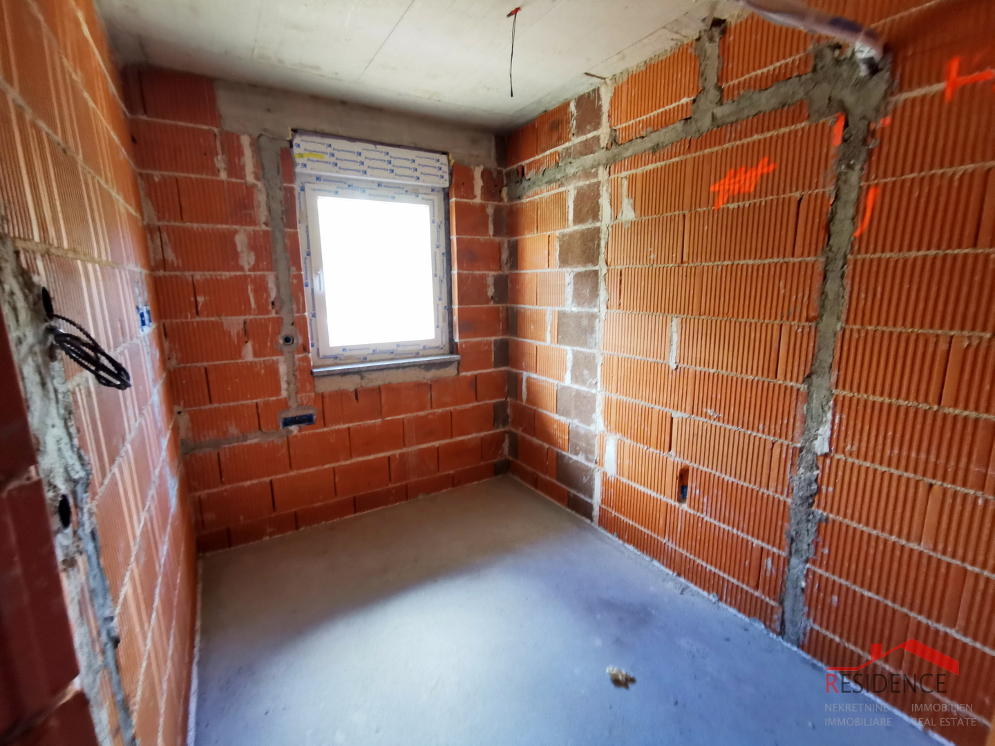 Pula, Valdebek, Erdgeschosswohnung, 2 Schlafzimmer, Parkplatz