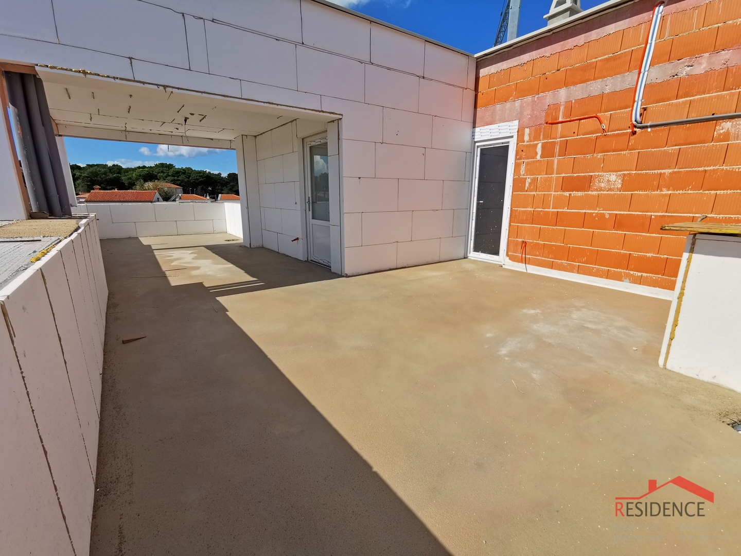 Pula, Valdebek, Wohnung im 2. Stock, Garage