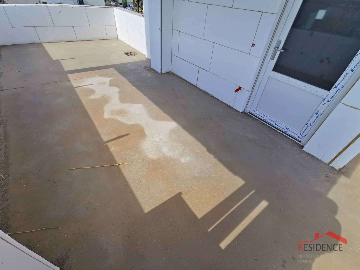 Pula, Valdebek, Wohnung im 2. Stock, Garage