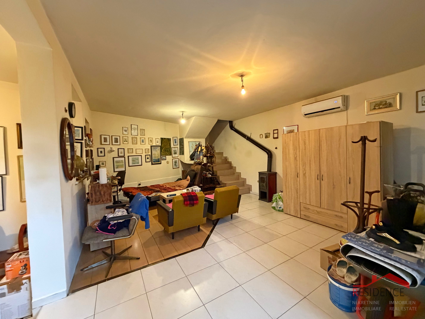 Pula, Veli Vrh, Haus