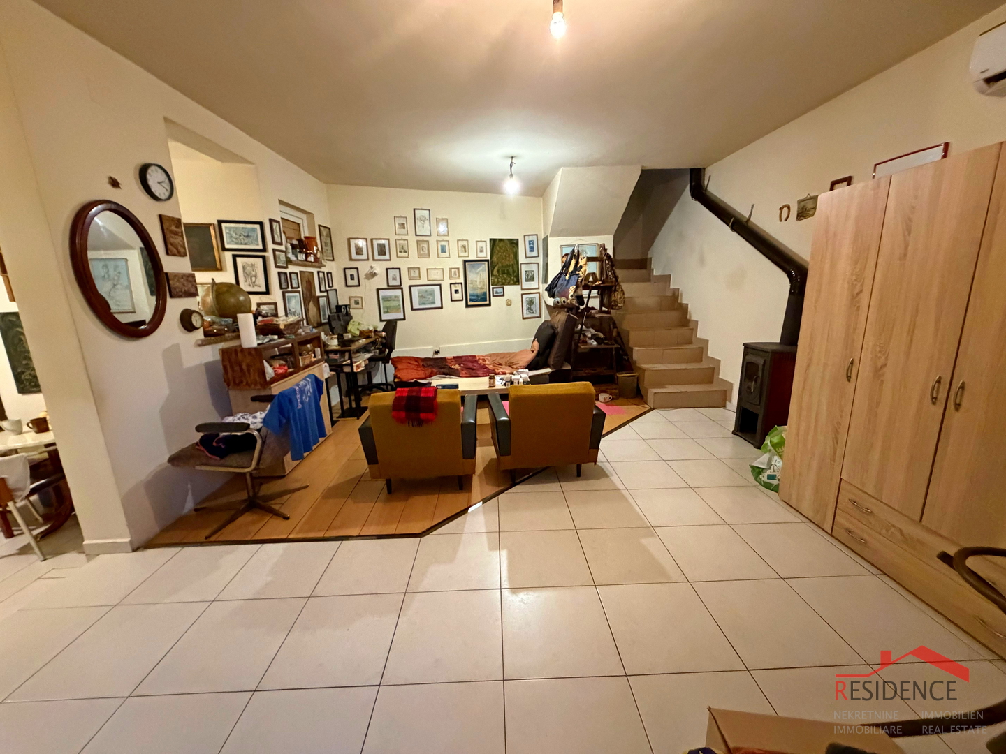 Pula, Veli Vrh, Haus